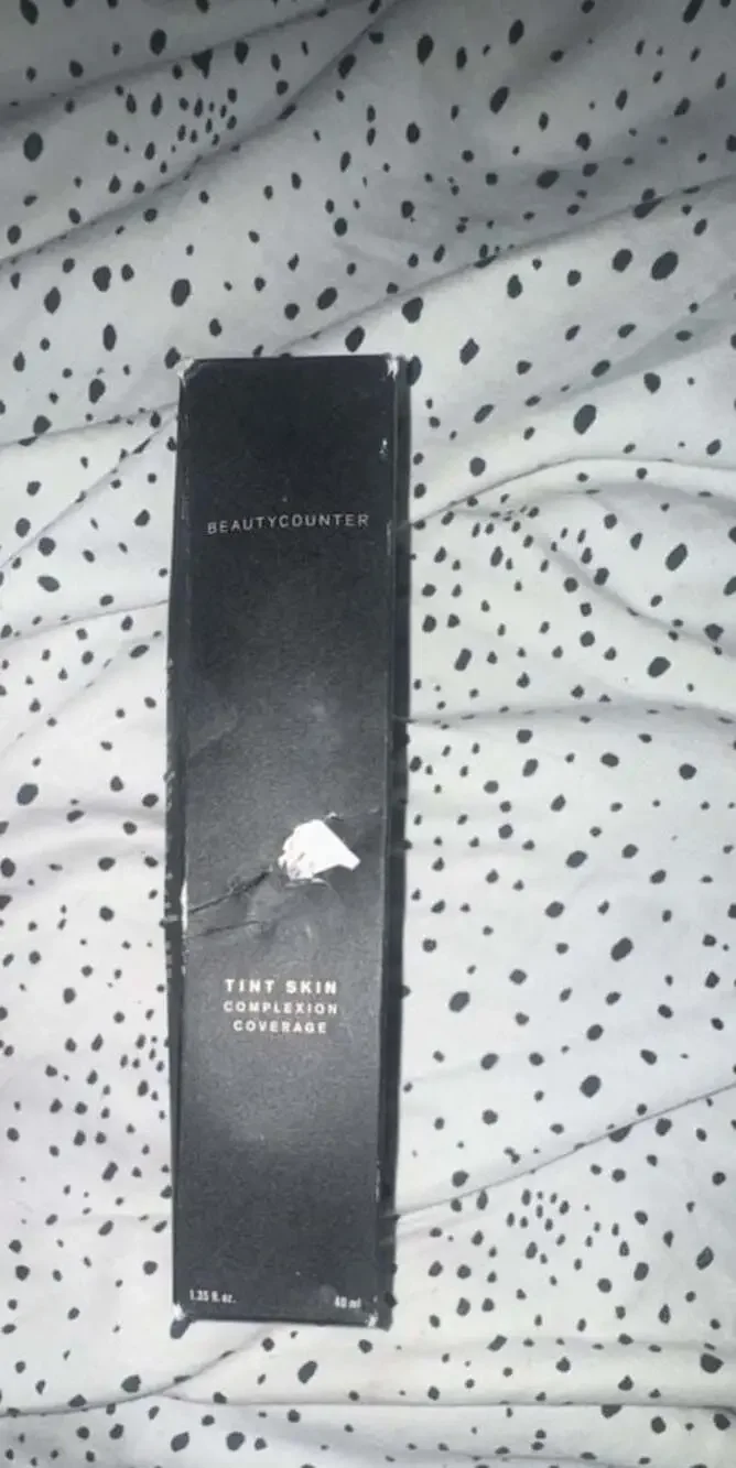 Beautycounter Tint Skin Complexion Coverage Foundation - Chestnut